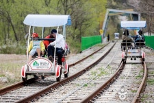 Mungyeong Rail Bike (문경 철로자전거(레일바이크)) - Korea Tour Ranking