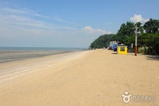 Yeongheungdo Simnipo Beach (영흥도 십리포해변) - Korea Tour Ranking