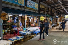청량리수산시장 쇼핑 정보와 주변 관광 명소 및 근처 맛집 여행 정보