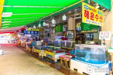 백사장 어촌계 수산시장 - 충청남도 태안군 - 가볼만한곳 - 관광지랭킹