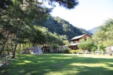 살둔산장 - 강원특별자치도 홍천군 - 가볼만한곳 - 관광지랭킹