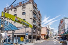 신흥시장(인천) 쇼핑 정보와 주변 관광 명소 및 근처 맛집 여행 정보