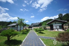 용담향교 - 전북특별자치도 진안군 - 가볼만한곳 - 관광지랭킹