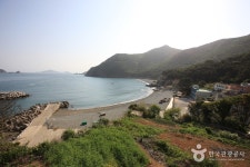 여차해변 (여차몽돌해수욕장) - 경상남도 거제시 - 가볼만한곳 - 관광지랭킹
