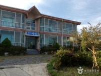 만리포 돌섬횟집 (2026) - 충청남도 태안군 가볼만한곳 - 관광지랭킹