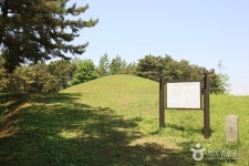 Iksan Ssangneung (익산 쌍릉) - Korea Tour Ranking