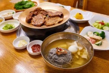 곰집갈비 음식점 정보와 주변 관광 명소 및 근처 맛집 여행 정보