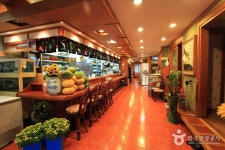 팔미초밥 - 부산광역시 연제구 - 가볼만한곳 - 관광지랭킹