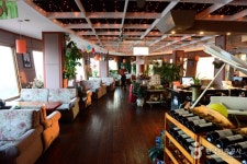 Sarangui Yuramseon, Restaurant (사랑의유람선) - 관광지랭킹