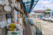 청량종합도매시장 쇼핑 정보와 주변 관광 명소 및 근처 맛집 여행 정보
