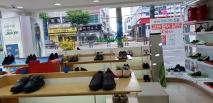 Landrover - Yeosu Gyo-dong Branch [Tax Refund Shop] (랜드로바 여수교동) - 관광지랭킹