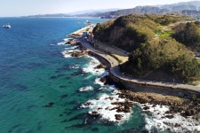 새천년 해안도로, 깊고 푸른 동해 바다를 온몸으로 맞는다! - - 가볼만한곳 - 관광지랭킹 새천년 해안도로, 깊고 푸른 동해 바다를 온몸으로 맞는다!... 