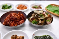봉산게장백반거리 - 전라남도 여수시 - 가볼만한곳 - 관광지랭킹