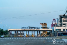 용한 1리 해수욕장 - 경상북도 포항시 북구 - 가볼만한곳 - 관광지랭킹
