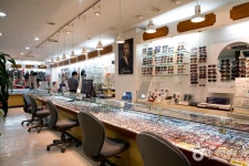 Eyedaq Optician (아이닥안경) - 관광지랭킹