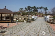Wolchulsan Gichan Land (월출산 기찬랜드) - Korea Tour Ranking