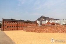 Seodaemun Prison History Museum (서대문형무소역사관) - Korea Tour Ranking