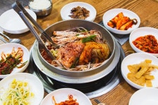거상메밀막국수 - 강원특별자치도 평창군 - 가볼만한곳 - 관광지랭킹