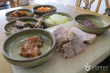 베니키아호텔 제주크리스탈 - 제주특별자치도 서귀포시 - 가볼만한곳 - 관광지랭킹
