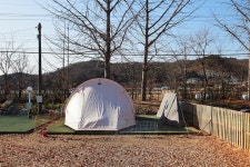 피플앤독느티캠핑장 - 충청남도 예산군 - 가볼만한곳 - 관광지랭킹