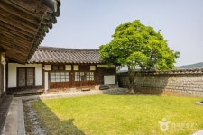 Gwangju Arts Center (광주예술의전당) - Culture - Korea travel and tourism information