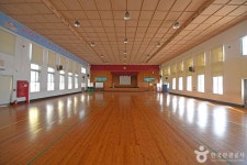 강경 중앙초등학교 강당 - 충청남도 논산시 - 가볼만한곳 - 관광지랭킹