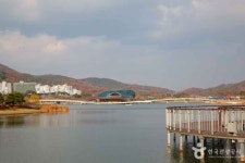 Sejong Lake Park (세종호수공원 일원) - Sightseeing - Korea travel and tourism information