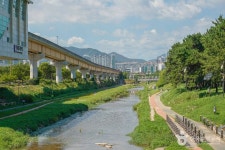 가야의 거리 관광 정보와 주변 관광 명소 및 근처 맛집 여행 정보