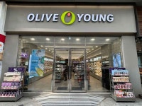 Olive Young - Sindaebangsamgeori Station Branch [Tax Refund Shop](올리브영 신대방삼거리역점) - Korea Tour Ranking