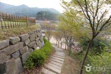바우덕이 묘 - 경기도 안성시 - 가볼만한곳 - 관광지랭킹