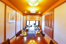 산정 음식점 정보와 주변 관광 명소 및 근처 맛집 여행 정보