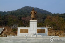 Tomb of Sin Sunggyeom (장절공신숭겸장군묘역) - Korea Tour Ranking