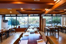 산정 음식점 정보와 주변 관광 명소 및 근처 맛집 여행 정보