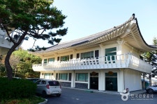 신라의 불국토 남산에서 부처를 만나다 - 경상북도 경주시 - 가볼만한곳 - 관광지랭킹