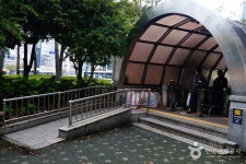 Seomyeon Underground Shopping Center (서면지하도상가) - Korea Tour Ranking