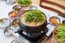 오리요리의 거리 관광 정보와 주변 관광 명소 및 근처 맛집 여행 정보
