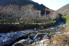 Baegundonggyegok Valley, Sancheong (백운동계곡(산청)) - 관광지랭킹