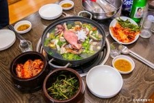 속초해물칼국수 - 강원특별자치도 속초시 - 가볼만한곳 - 관광지랭킹