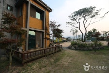 한탄강 디퍼펜션 숙박 정보와 주변 관광 명소 및 근처 맛집 여행 정보