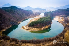 한반도 뗏목마을 - 강원특별자치도 영월군 - 가볼만한곳 - 관광지랭킹