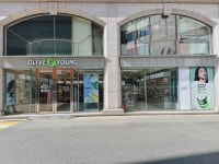Olive Young - Apgujeong Branch [Tax Refund Shop](올리브영 압구정점) - Shopping - Korea travel and tourism information
