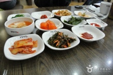 Dokcheon Restaurant (독천식당) - 관광지랭킹
