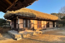 Rakkojae Hahoe Hanok Hotel (락고재 하회한옥호텔 초가별관) - Alojamiento - los viajes e información turística de Corea