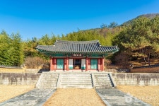 운강이강년기념관 (2026) - 경상북도 문경시 가볼만한곳 - 관광지랭킹
