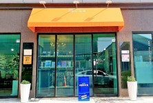 여행자의 책 문화 정보와 주변 관광 명소 및 근처 맛집 여행 정보