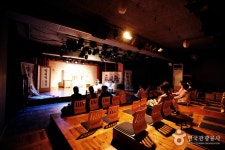 Theatre Changdeokgung (창덕궁 소극장) - Korea Tour Ranking