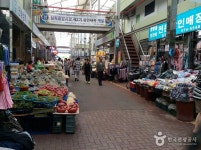 삼척 중앙시장 (2, 7일) - 강원특별자치도 삼척시 - 가볼만한곳 - 관광지랭킹