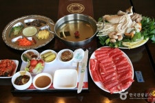 샤브락 음식점 정보와 주변 관광 명소 및 근처 맛집 여행 정보
