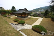 김시민장군 충민사 - 충청북도 괴산군 - 가볼만한곳 - 관광지랭킹