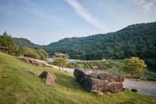 Hwasun Dolmen Site [UNESCO World Heritage] (화순 고인돌군 유적 [유네스코 세계문화유산]) - Korea Tour Ranking